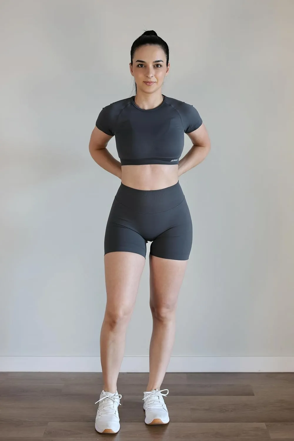 AUROLA Influence Crop Top Workout Shirts for Women, Ultra-Soft Seamless Gym T Shirts Short Sleeve Running Workout Tops